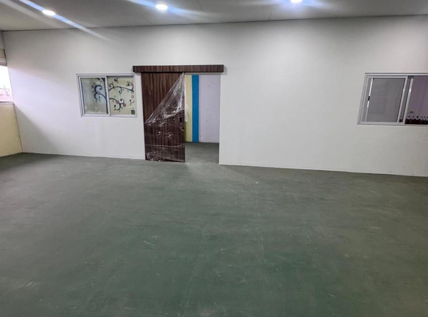 Foto de Edificio educativo en venta · Apto jardín, Solano, imagen 2
