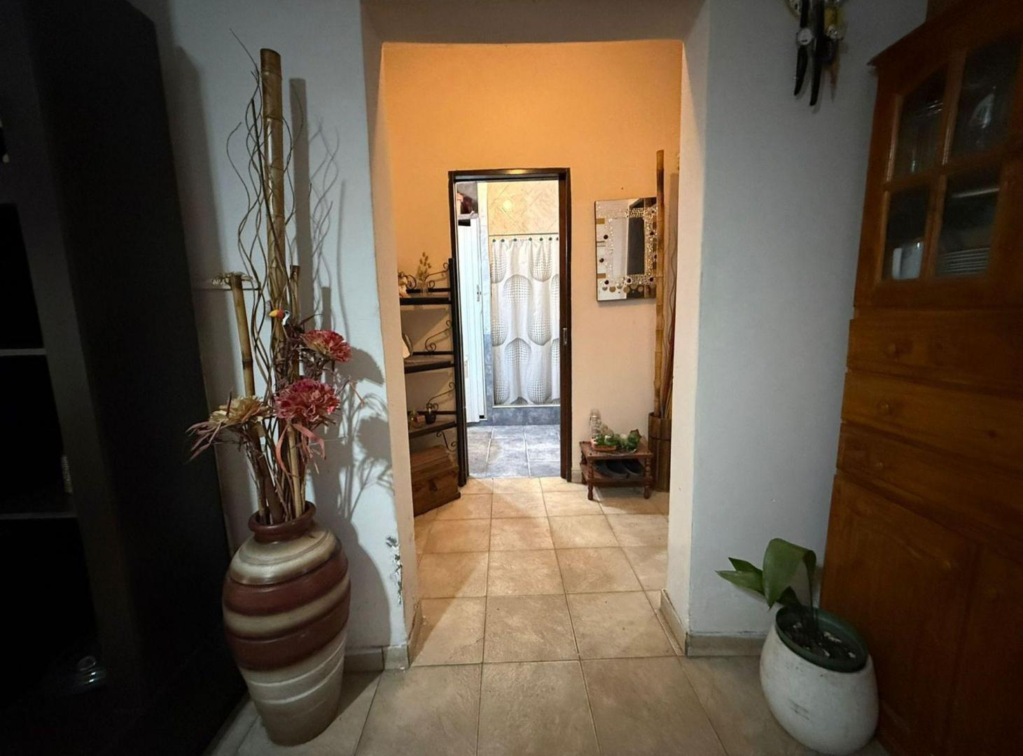 Foto de VENTA CASA EN SOLANO APTA CREDITO, imagen 3