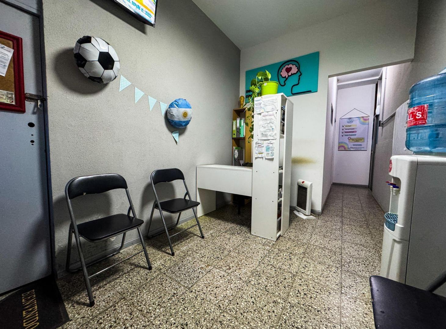 Foto de VENTA PROPIEDAD 4 AMBIENTES C/PATIO EN SOLANO, imagen 4