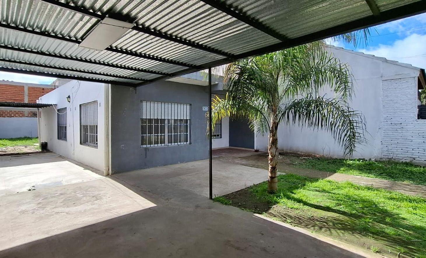 Foto de VENTA CASA 3 AMBIENTES PARQUE EZPELETA QUILMES, imagen 1