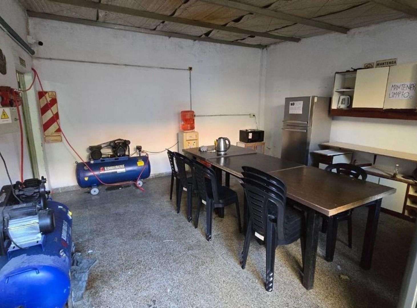 Foto de VENTA GALPON CON RENTA, imagen 3