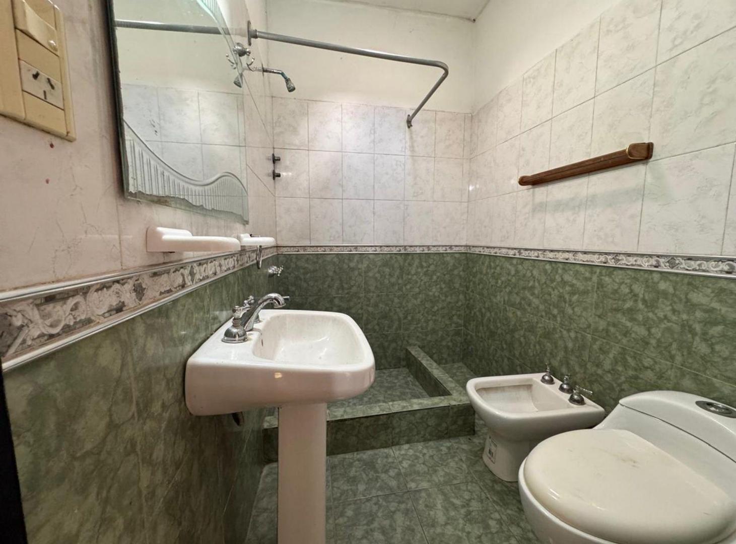 Foto de VENTA CASA 3 AMBIENTES FLORENCIO VARELA, imagen 5