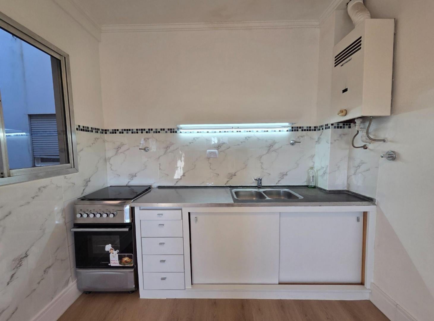 Foto de VENTA DEPARTAMENTO 2 AMBIENTES EN WILDE, imagen 2
