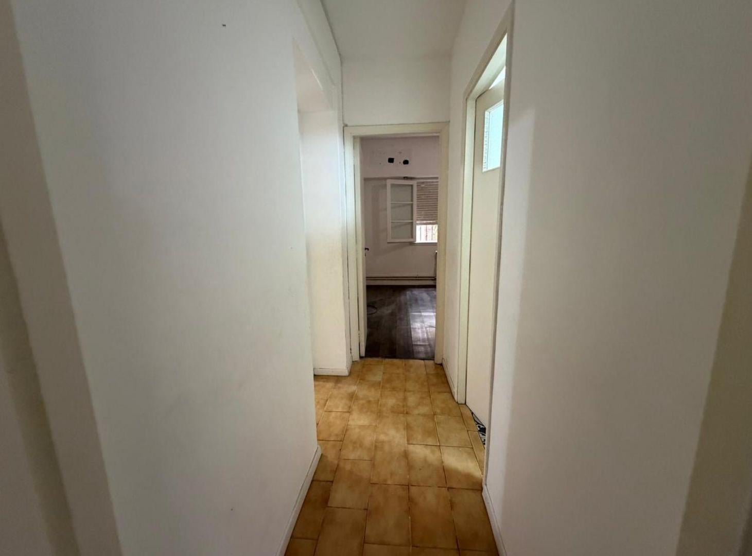 Foto de DEPARTAMENTO 3 AMBIENTES 96M2 APTO CREDITO PB, imagen 2