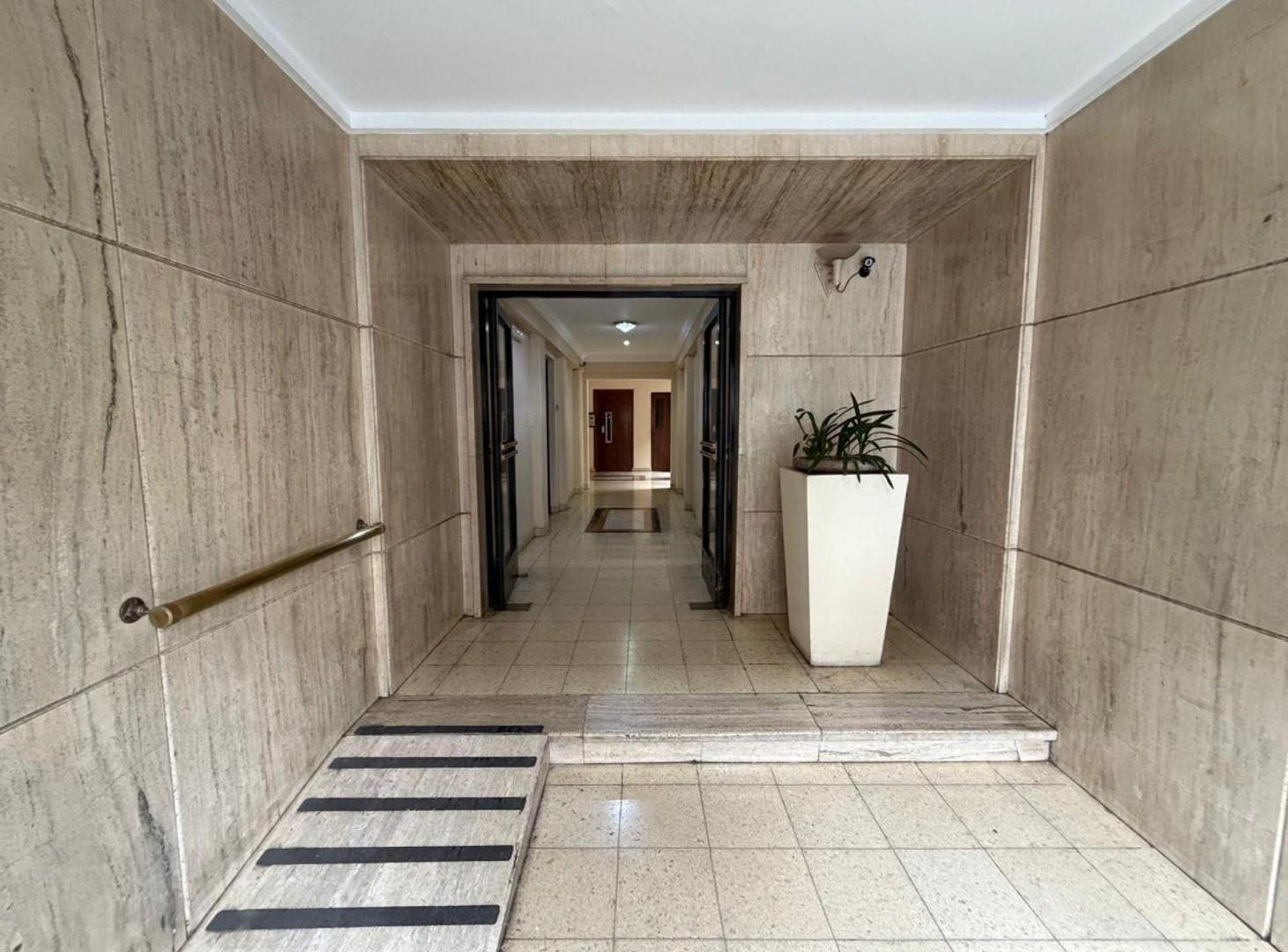 Foto de DEPARTAMENTO 3 AMBIENTES 96M2 APTO CREDITO PB, imagen 5