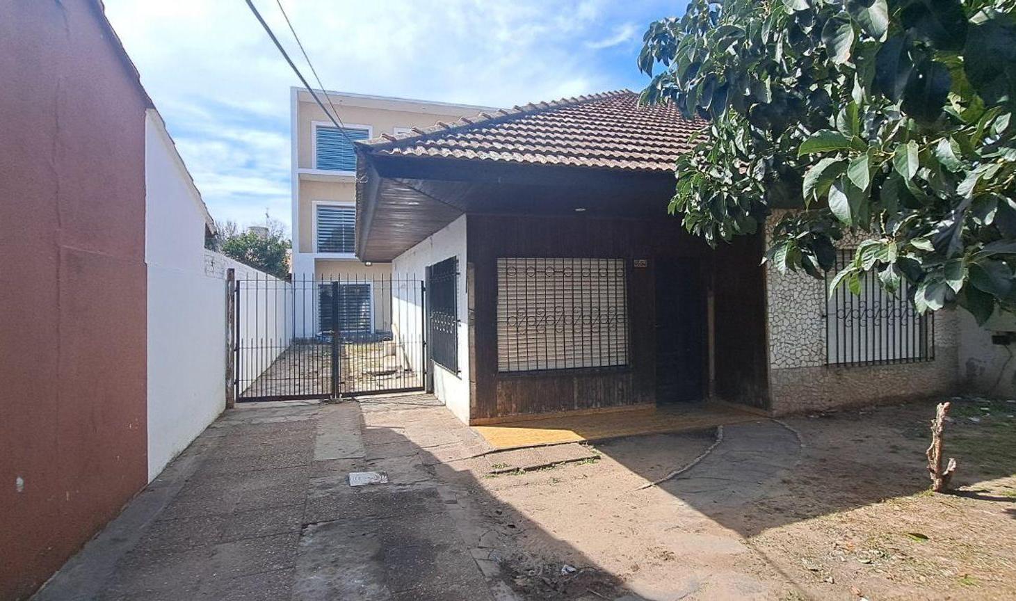 Foto de VENTA CASA EN BLOQUE QUILMES, imagen 2