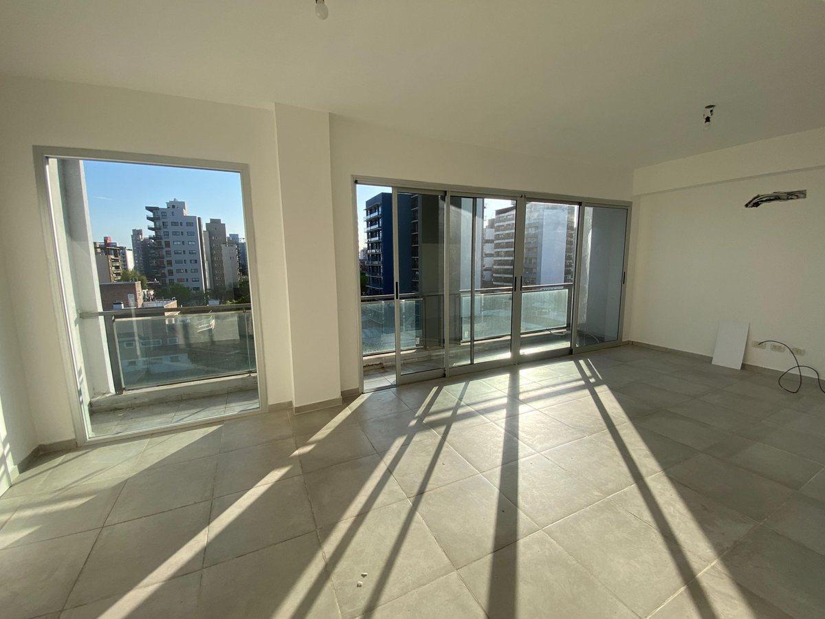 Foto de Monoambiente oficina en venta con cochera Quilmes, imagen 1