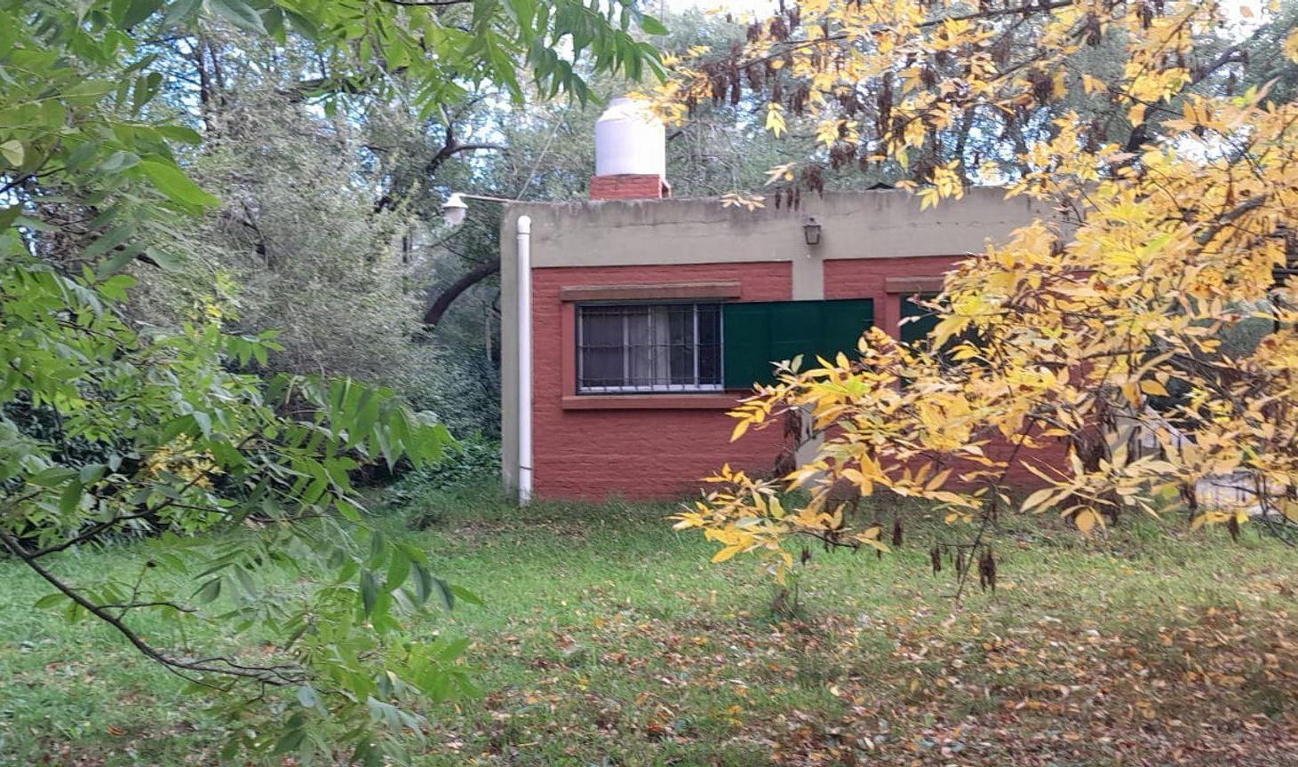 Foto de VENTA DOS LOTES con CASA. FLORENCIO VARELA., imagen 3