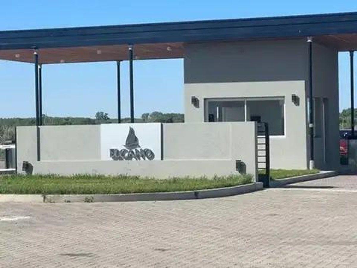 Foto de Lote en Venta en Hudson, imagen 1