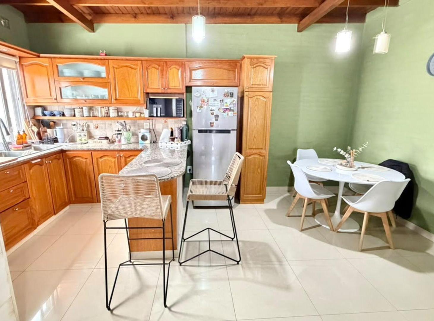 Foto de VENTA PH 4 AMBIENTES CON BALCON EN BERAZATEGUI, imagen 1