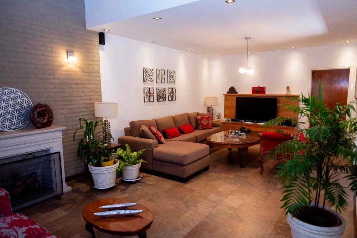 Foto de VENTA Casa Don Bosco.PILETA. 5 amb. APTA CREDITO., imagen 2