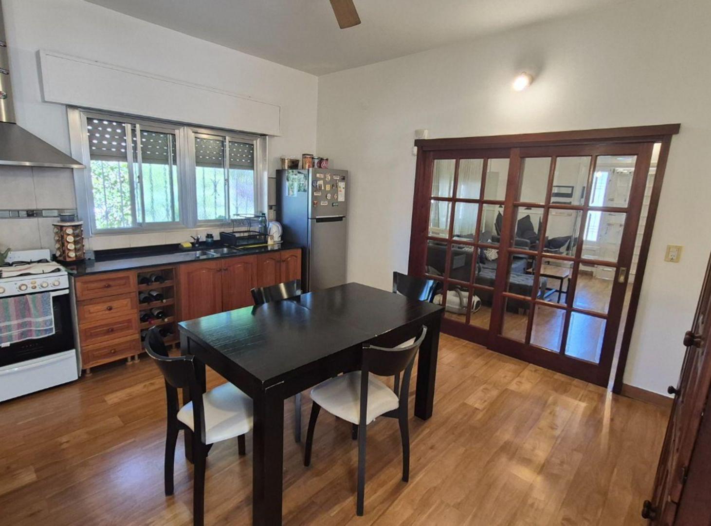 Foto de Venta Ph de 3 Ambientes con Cochera en Bernal, imagen 4