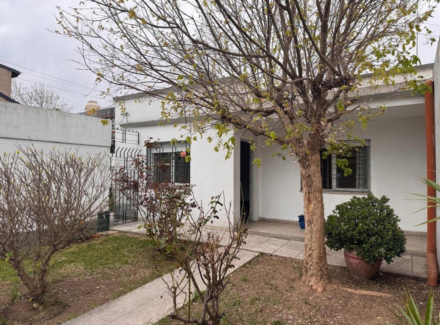 Foto de VENTA DE CASA - QUILMES, imagen 2