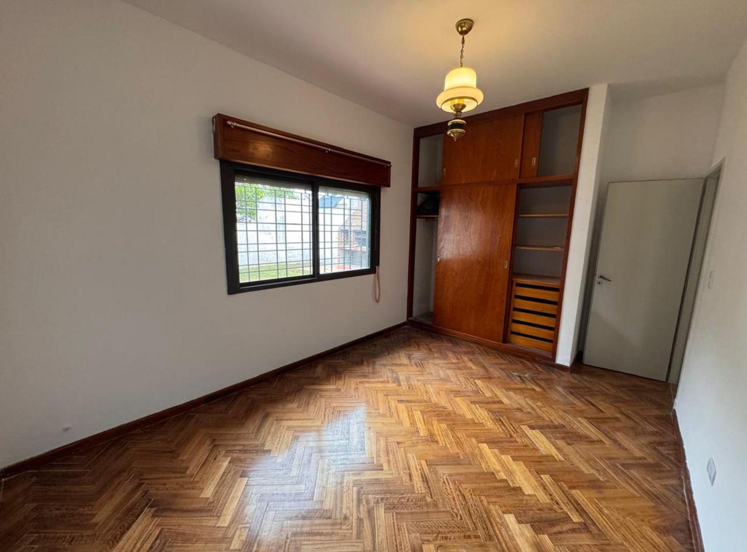 Foto de VENTA DE CASA - QUILMES, imagen 1