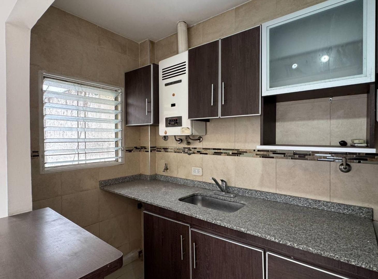 Foto de ALQUILER DEPARTAMENTO 2 AMBIENTES QUILMES CENTRO, imagen 3