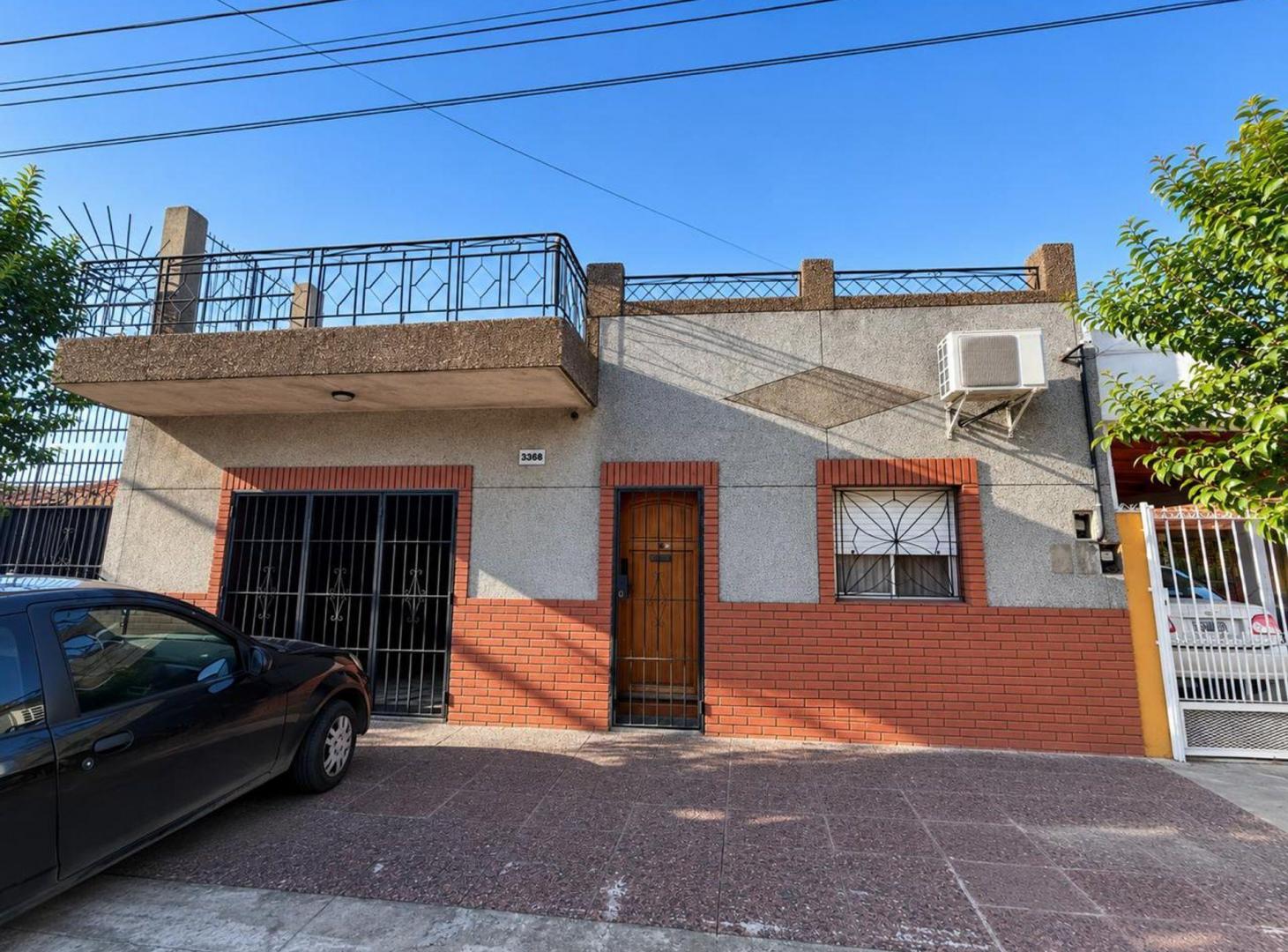 Foto de VENTA DE CASA EN SOLANO, QUILMES, imagen 1