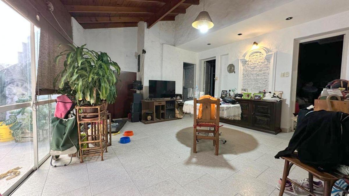Casa con 180 m² totales, 3 dormitorios en venta en Saavedra