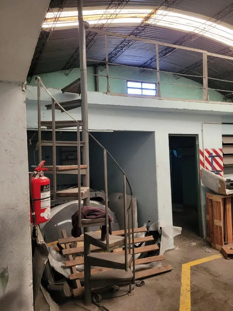 Galpón en alquiler – 450 m² cubiertos - Zona Industrial 5