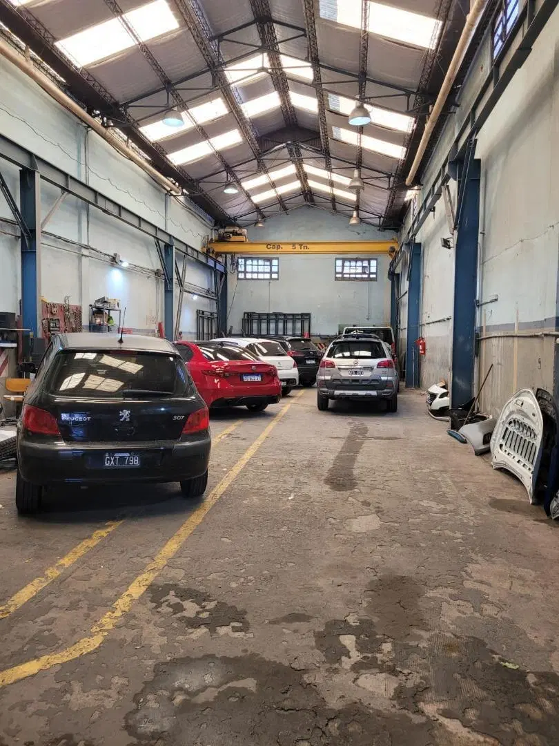 Galpón en alquiler – 450 m² cubiertos - Zona Industrial 4
