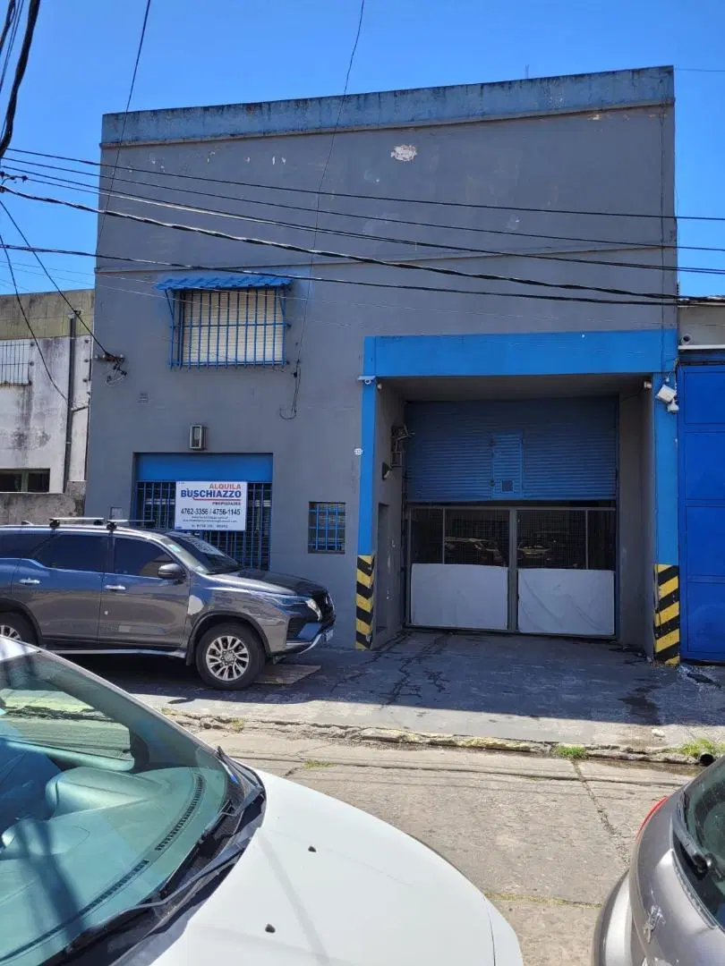 Galpón en alquiler – 450 m² cubiertos - Zona Industrial 2