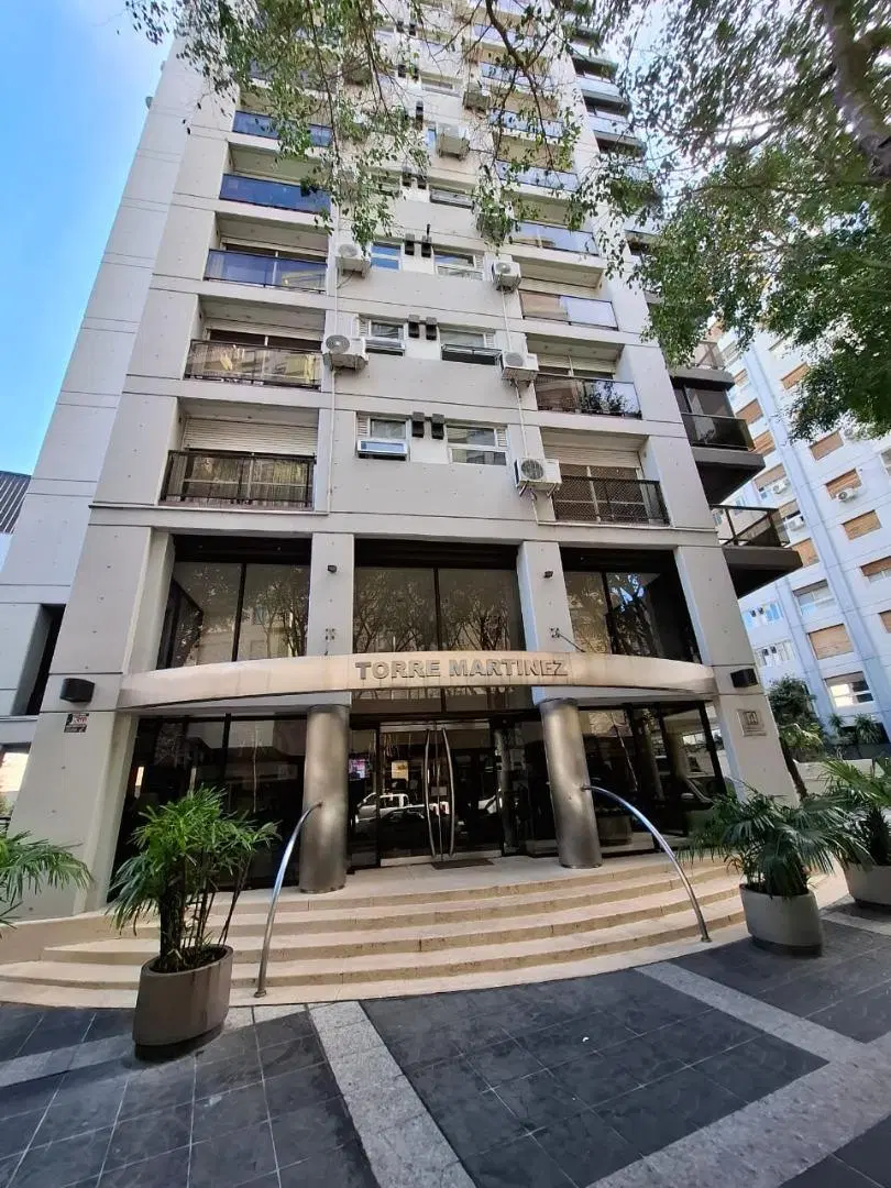 Excelente departamento de 2 ambientes con cochera 1