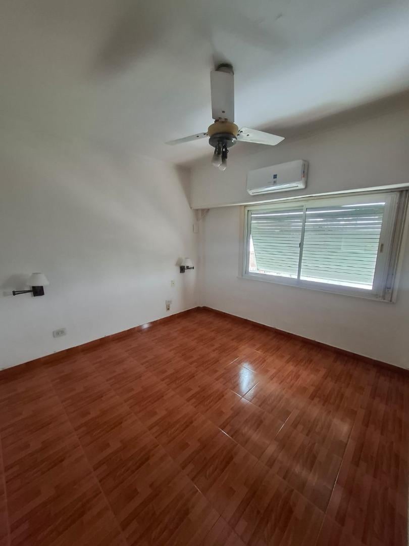 Foto de Departamento 3 ambientes con balcón por escalera, imagen 4