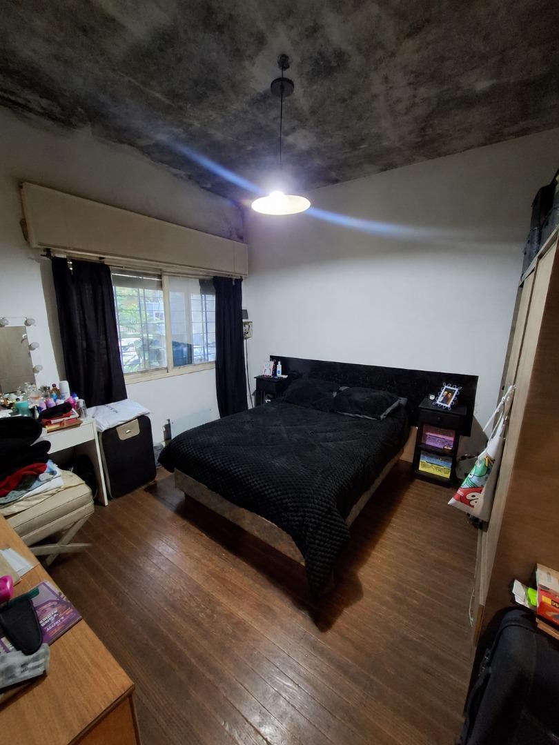 Foto de Excelente PH de 4 ambientes en una planta al frente, imagen 3