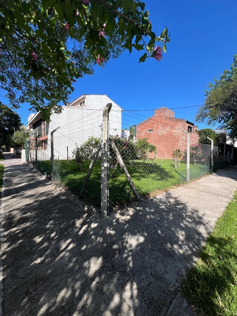 Foto de Lote en Barrio San Carlos Excelente Esquina, imagen 3