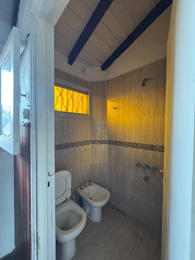 Venta Chalet 5 amb. Zona Guemes 4