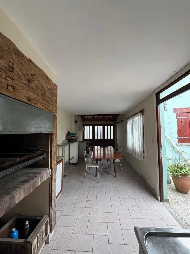Venta Chalet 5 amb. Zona Guemes 8