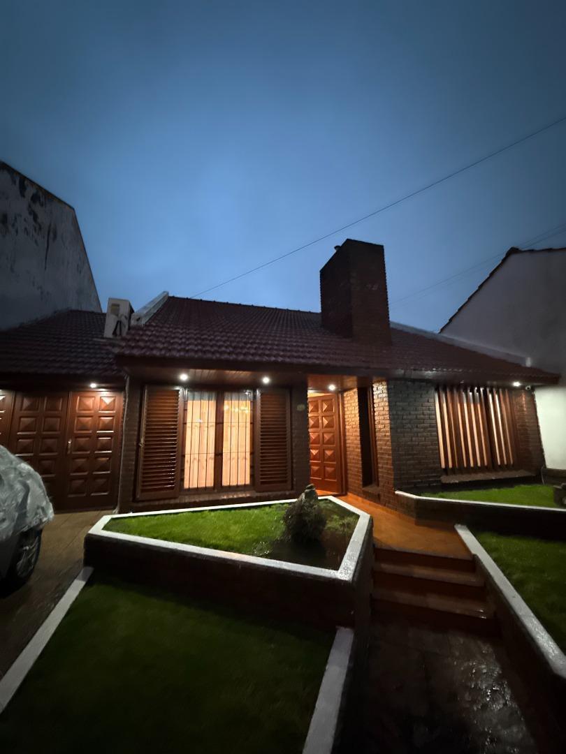 Foto de CHALET EN PUNTA MOGOTES, imagen 1