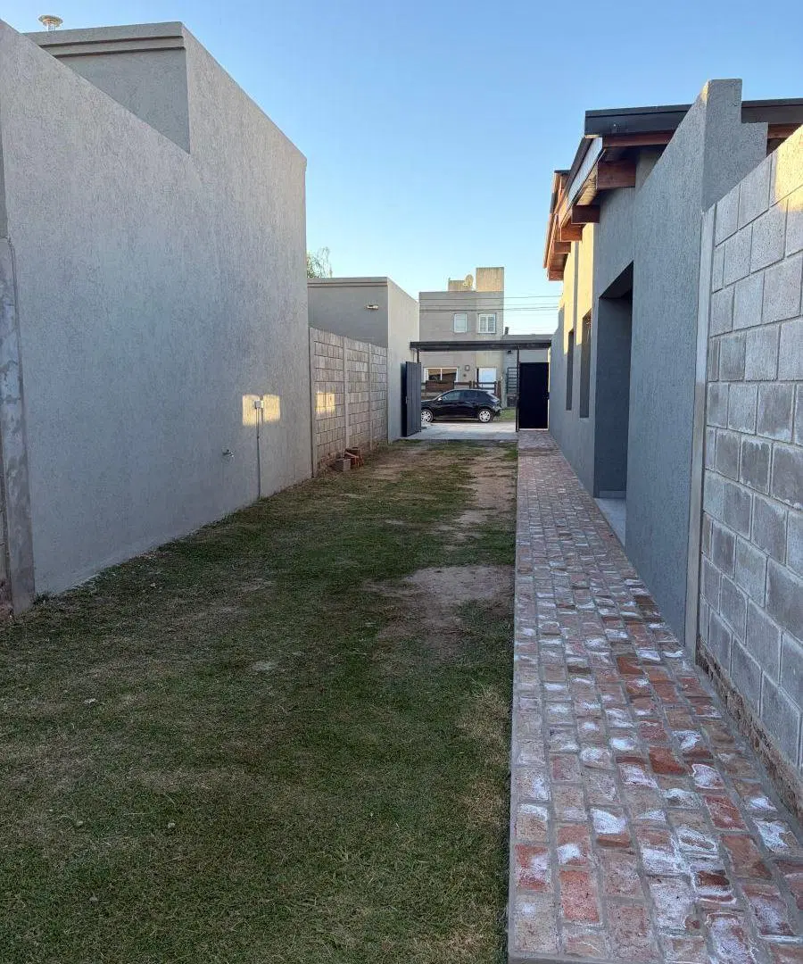 Tres unidades funcionales a estrenar en venta. Ideal para tu próximo hogar o inversión. 4
