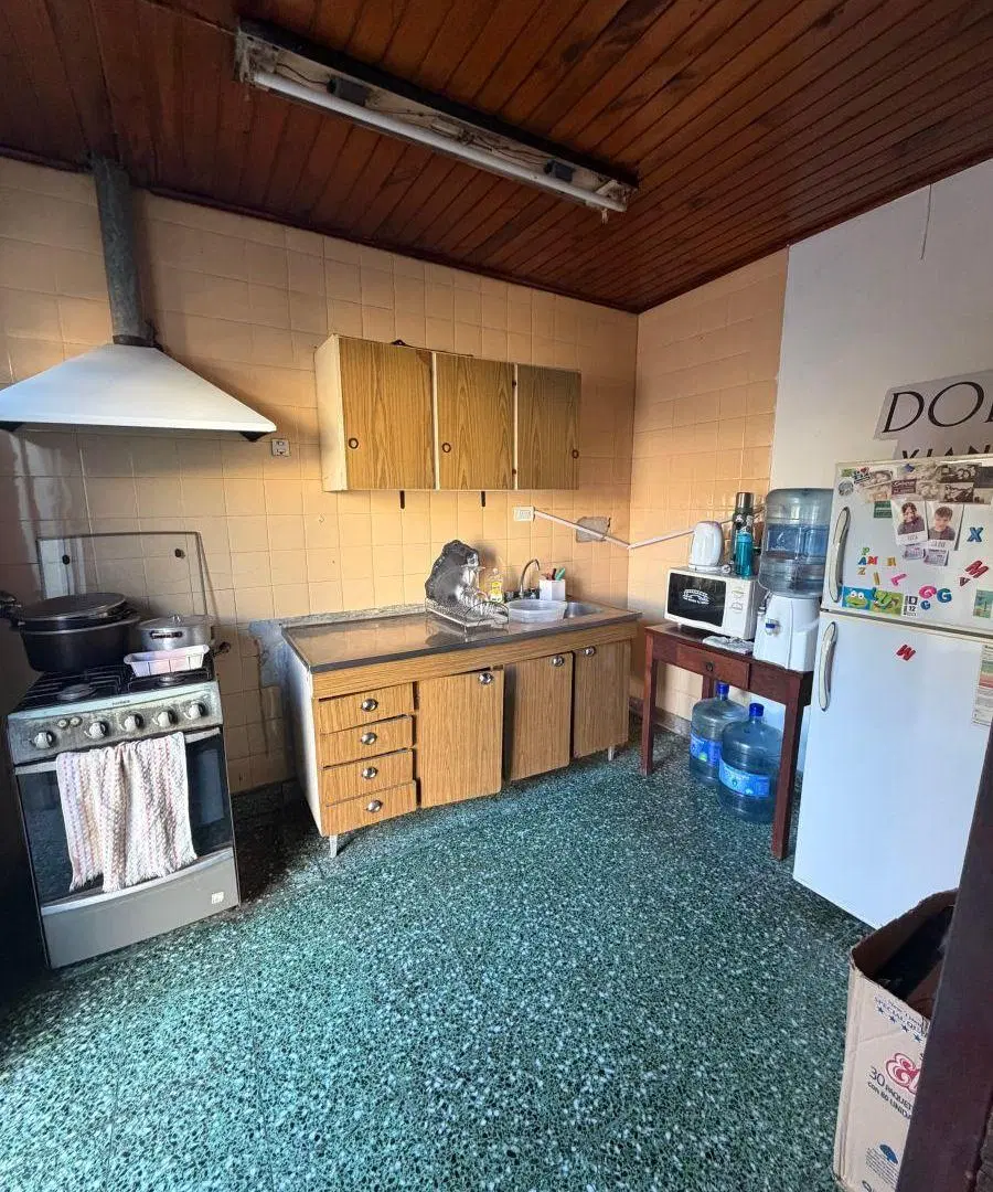 Casa de 242 m² con 3 dormitorios en venta en San Antonio de Areco 1