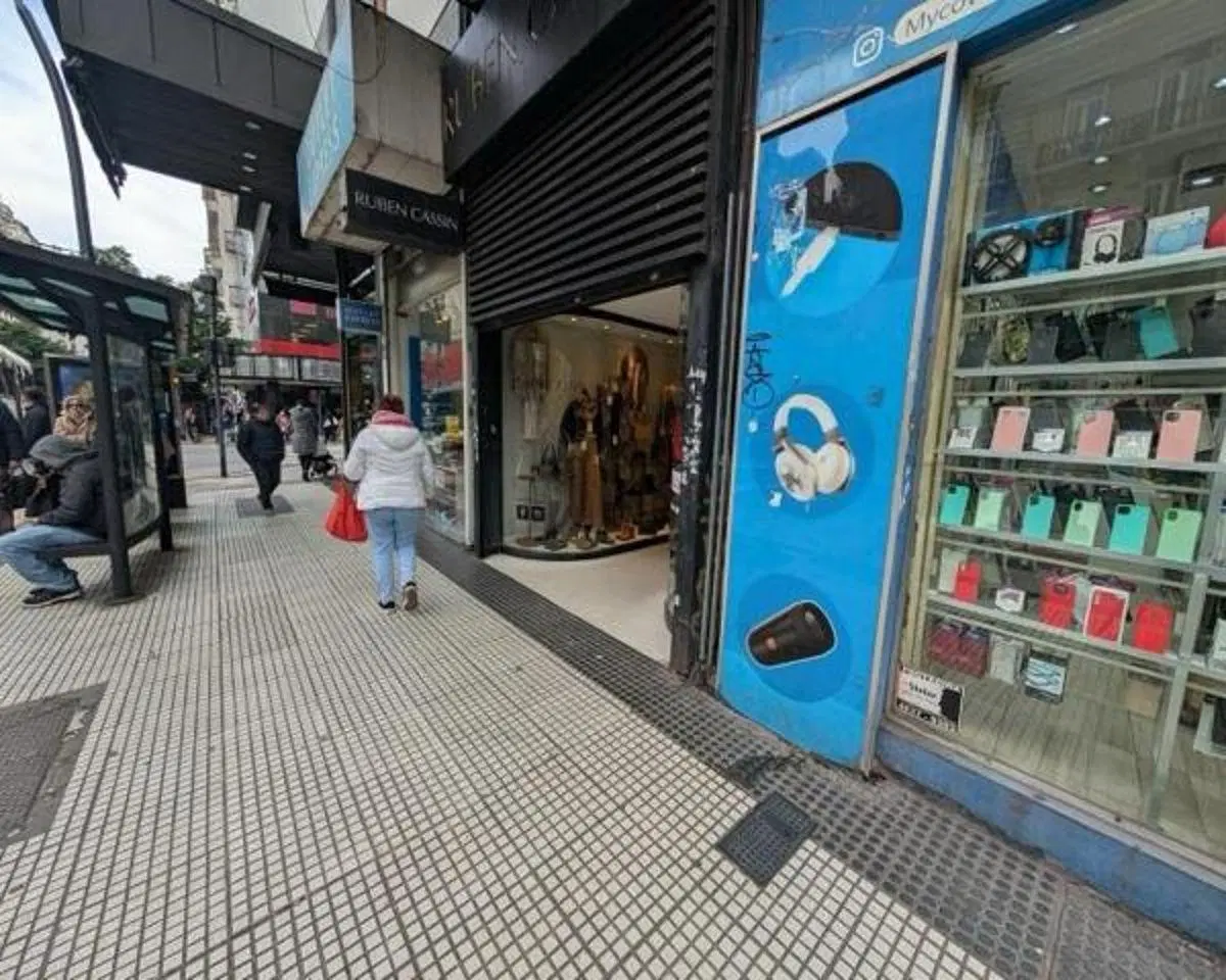 LOCAL EN ALQUILER AVENIDA SANTA FE AL 1700 , RECOLETA 3