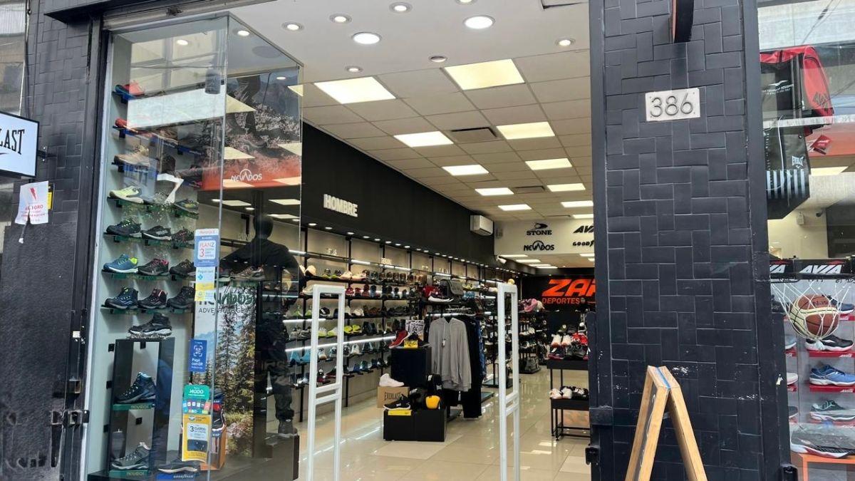 Foto de Local de 216 m² en alquiler en florida, imagen 1