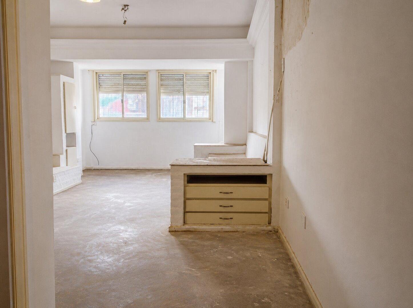 Foto de Depto 4 amb, a reciclar en Balvanera, limite con Recoleta., imagen 5
