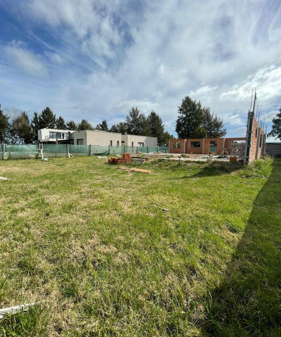 Foto de LOTE EN POSADA DE LOS LAGOS – CONSTRUCCIÓN INICIADA, imagen 2