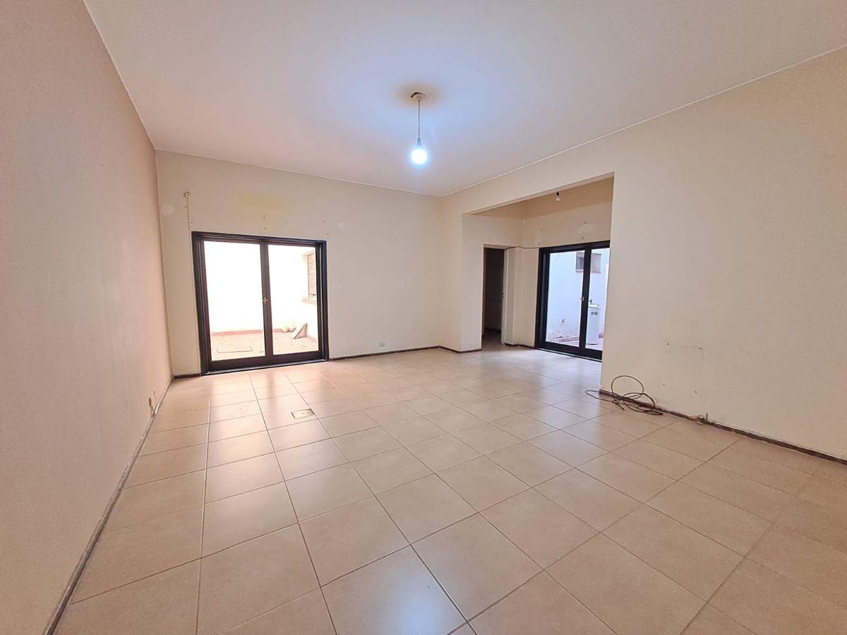 Departamento en alquiler 3 dormitorios, 3 patios en la Ciudad de Mendoza
