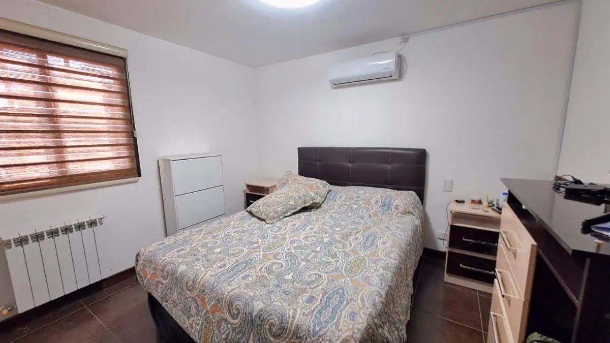 DEPARTAMENTO EN VENTA 2 DORMITORIOS 2 COCHERAS EN GUAYMALLEN 5