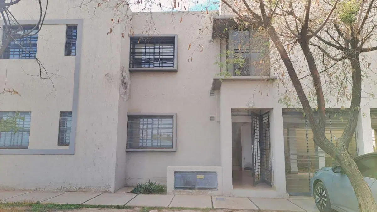 DEPARTAMENTO EN VENTA 2 DORMITORIOS 2 COCHERAS EN GUAYMALLEN 2