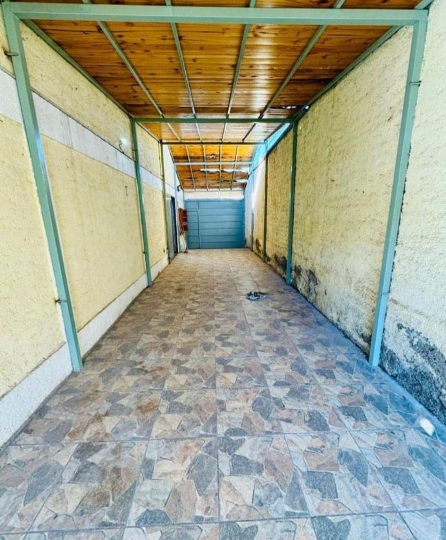 Foto de CASA EN ALQUILER CON PILETA Y COCHERA DOBLE | GUAYMALLEN, imagen 5