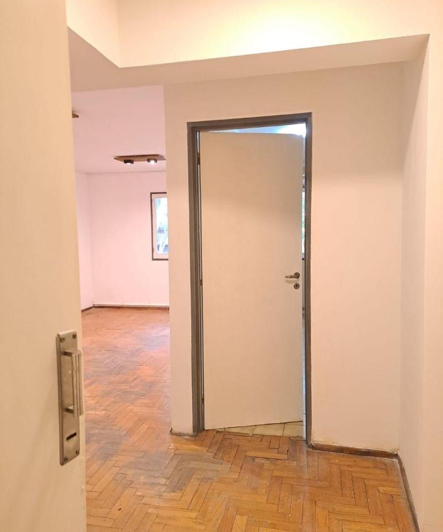 Foto de DEPARTAMENTO EN ALQUILER - 2 DORMITORIOS - CENTRO DE MENDOZA, imagen 2