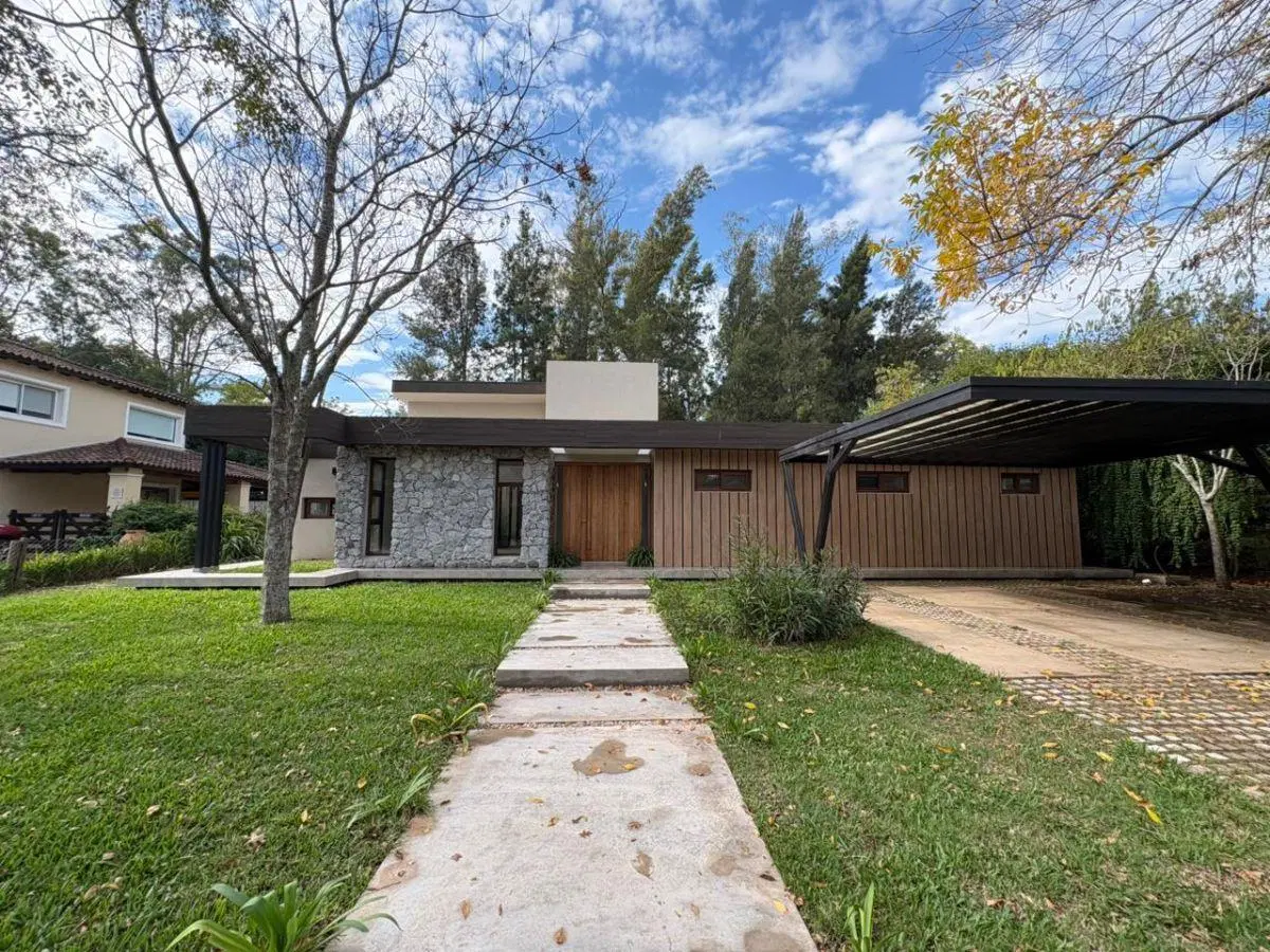 Casa A Estrenar en Barrio Privado La Codorniz, sobre Av. San Martín - Ruta 4 3