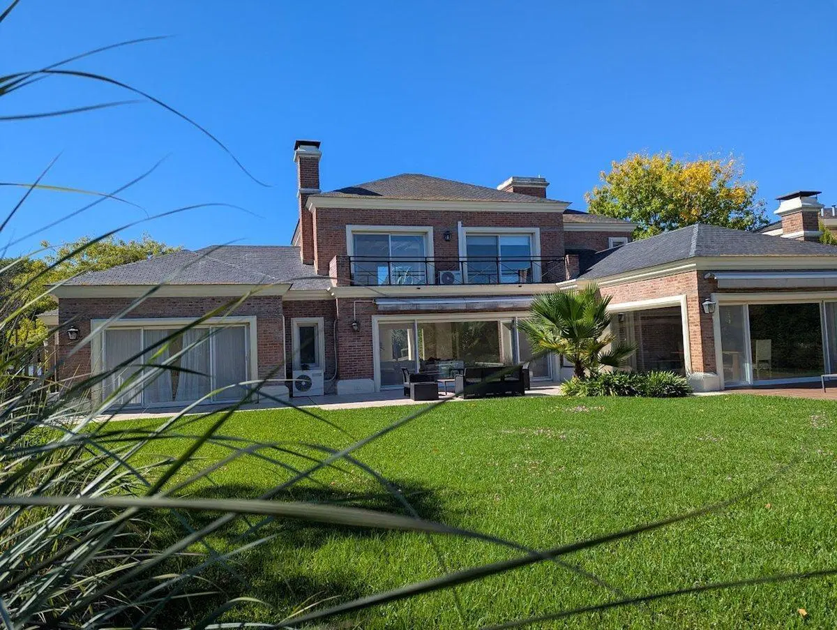 Venta casa 4 dormitorios pileta La Isla Nordelta 4