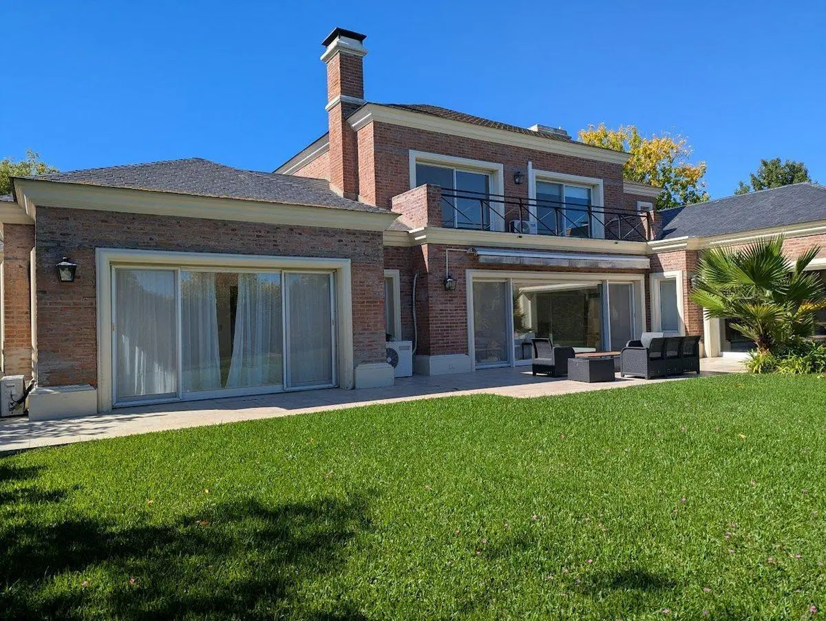 Venta casa 4 dormitorios pileta La Isla Nordelta 5