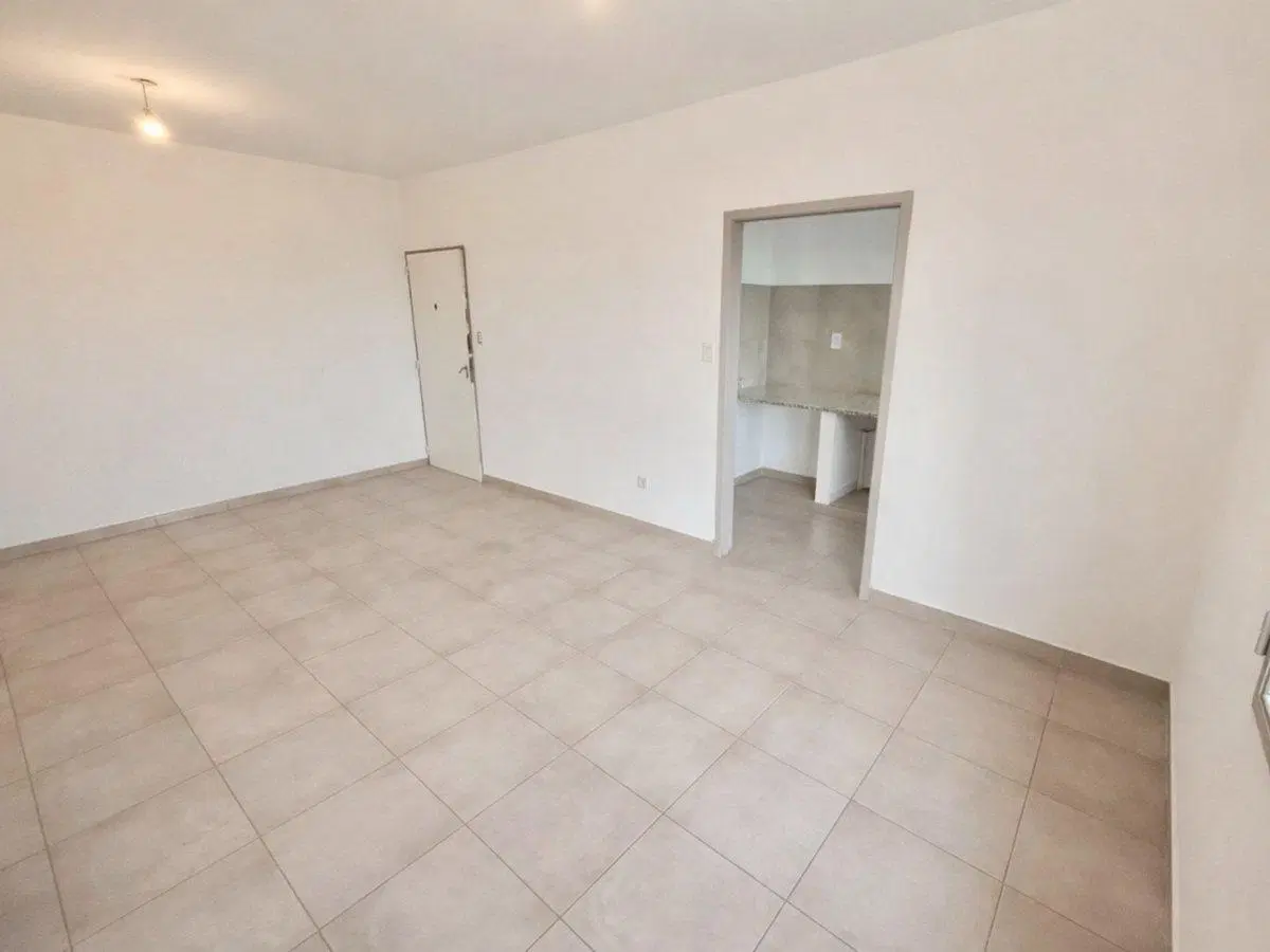 VENTA Depto 4 ambientes y guarda coche SAN ISIDRO 4