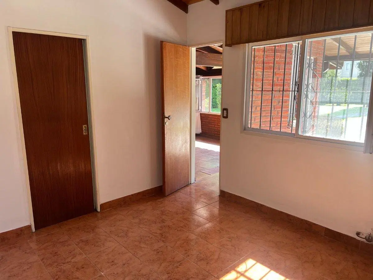 CASA QUINTA QUINCHO BARRIO MONTECARLO, DEL VISO 5