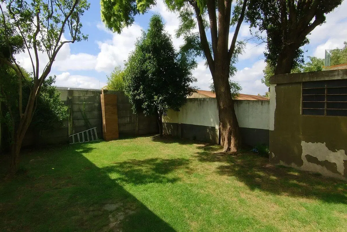 VENTA CASA 4 AMBIENTES JARDIN COHERA BOULOGNE 5