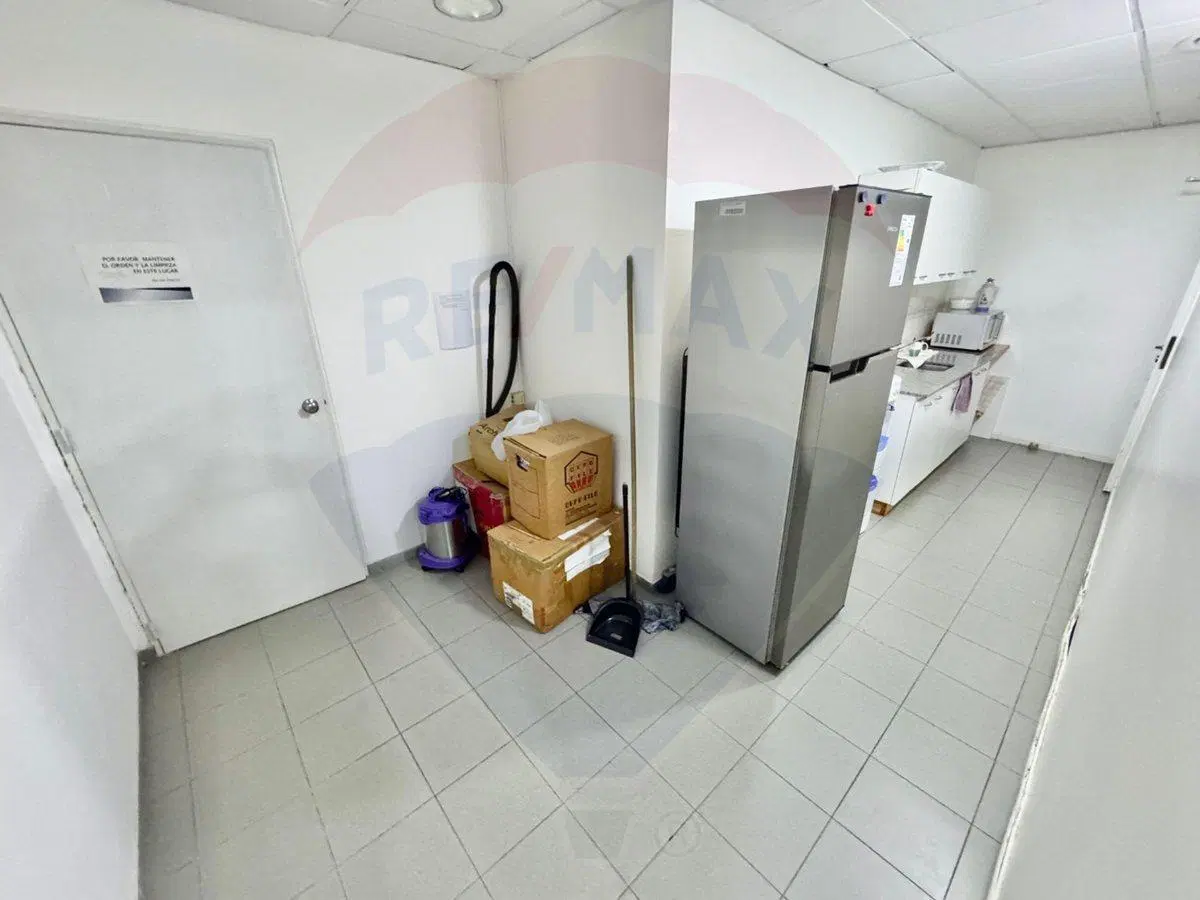 ALQUILER OFICINAS 450 mts con cocheras RETIRO CABA 5