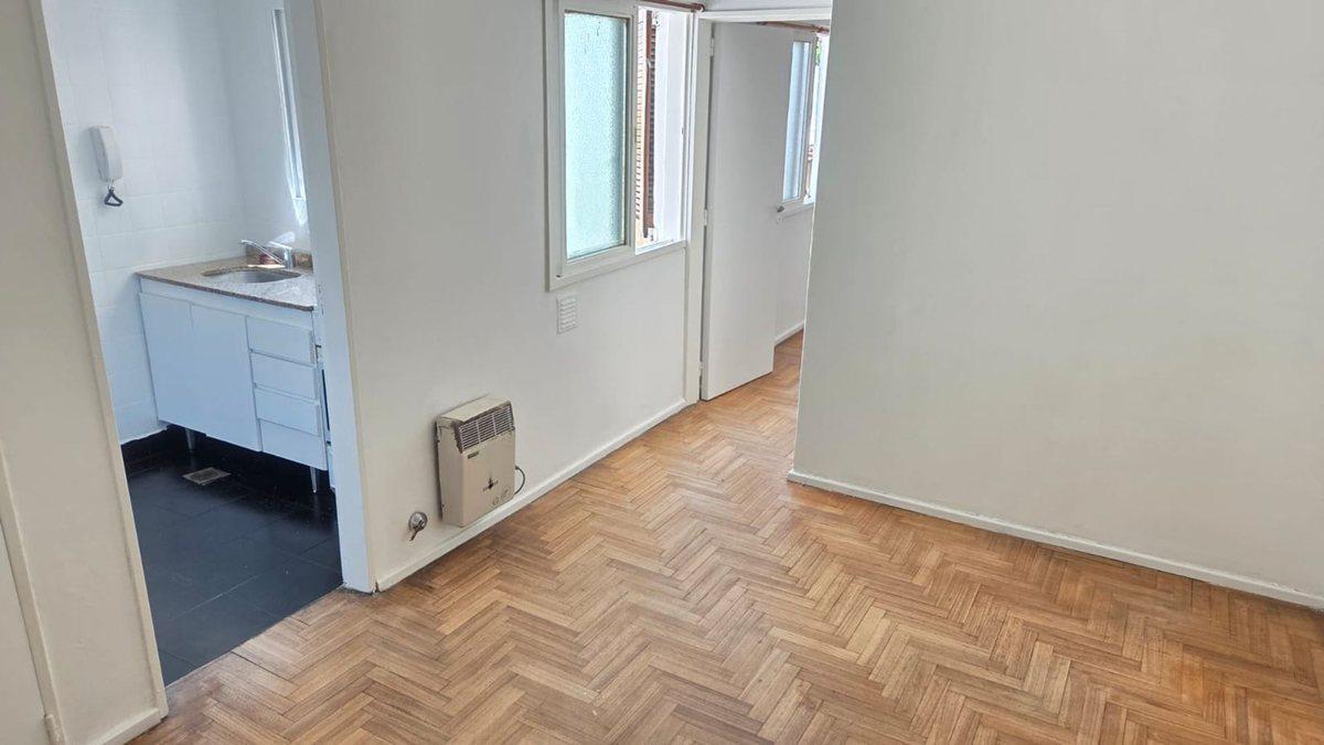 Foto de Venta dos ambientes Colegiales, imagen 4